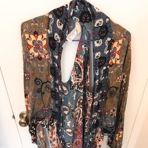Free People-Mix color kimono